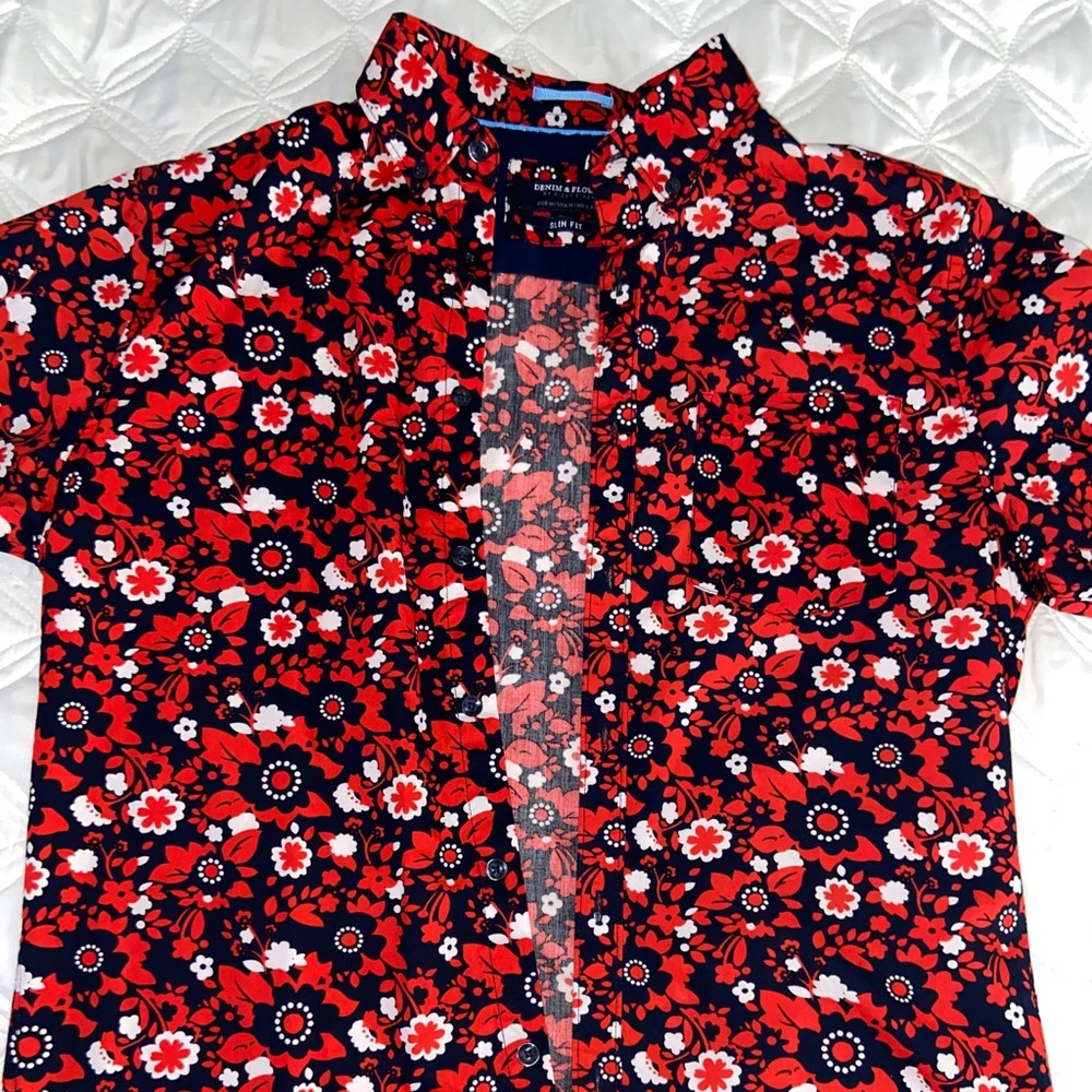 Floral button up